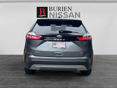 Used 2023 Ford Edge SEL AWD/4WD image 4