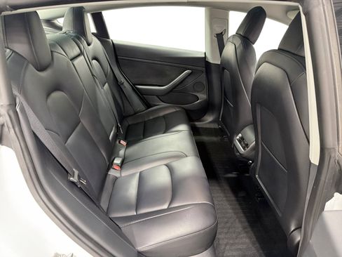 Certified 2023 Tesla Model 3 Standard Range RWD image 11
