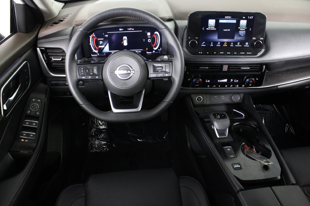 Certified 2023 Nissan Rogue Platinum FWD image 7