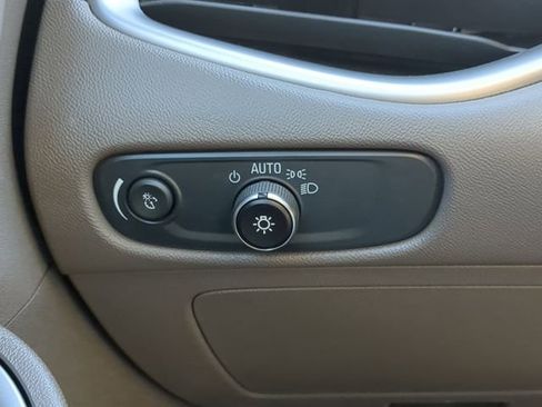 Used 2024 Chevrolet Malibu LT image 28