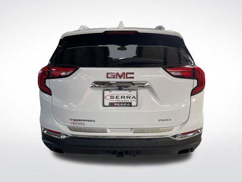 Used 2020 GMC Terrain SLT w/ Preferred Package image 4