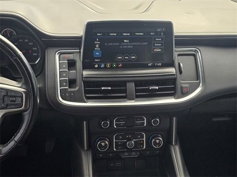 Used 2021 Chevrolet Tahoe LT w/ LT Signature Package image 17