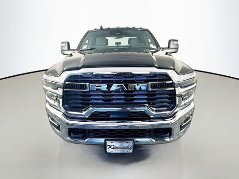 New 2026 RAM 2500 Big Horn AWD/4WD image 2