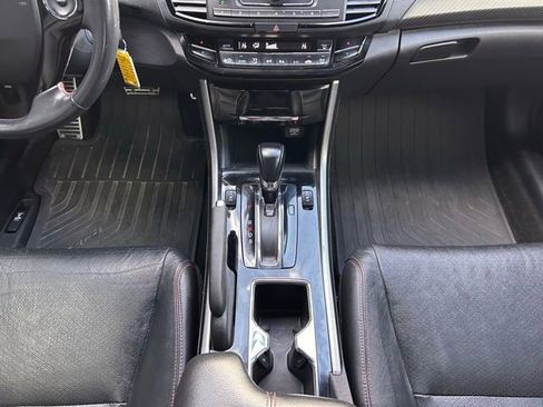 Used 2017 Honda Accord Sport Special Edition image 16