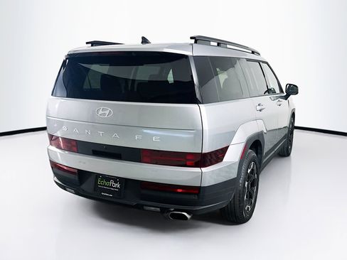 Used 2025 Hyundai Santa Fe SEL image 9