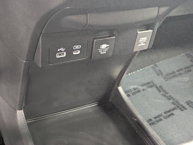 Used 2026 Honda Odyssey Touring image 26