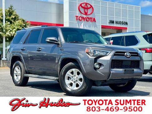 Used 2022 Toyota 4Runner SR5 Premium w/ Moonroof Package RWD image 1