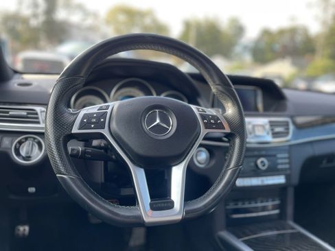 Used 2016 Mercedes-Benz E 350 4MATIC Sedan image 12