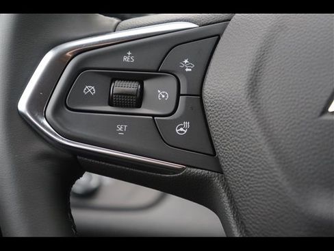 New 2025 Chevrolet Trax ACTIV w/ Driver Confidence Package image 8