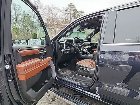 Used 2022 GMC Sierra 1500 Denali Ultimate image 8