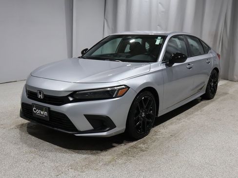 Used 2024 Honda Civic Sport image 5