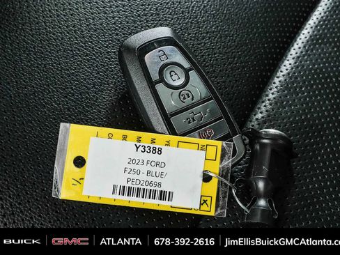 Used 2023 Ford F250 Lariat w/ Sport Appearance Package AWD/4WD image 37