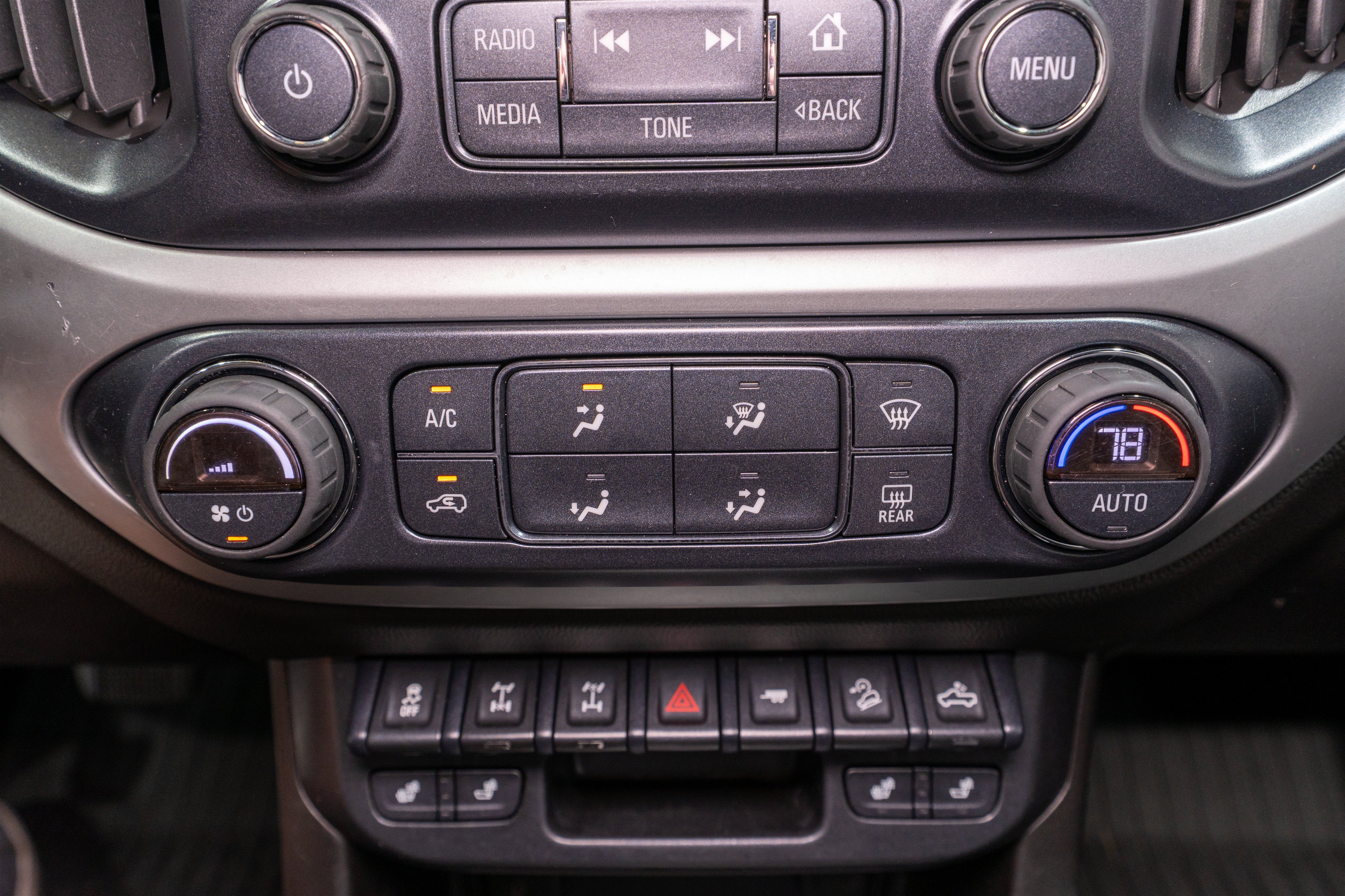 Used 2018 Chevrolet Colorado ZR2 AWD/4WD image 21
