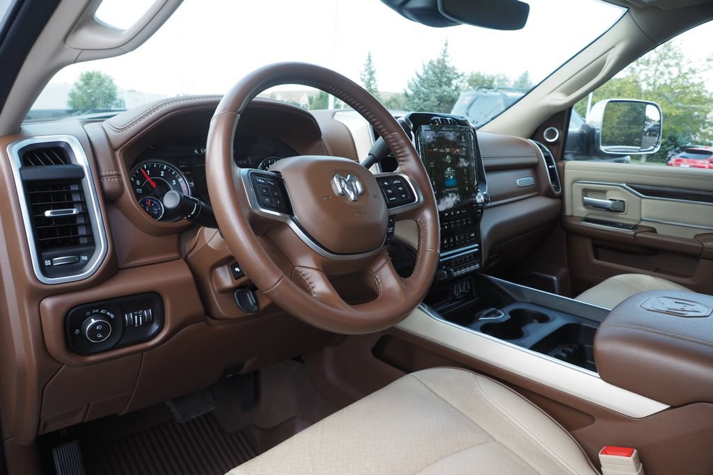 Used 2020 RAM 3500 Laramie AWD/4WD image 12