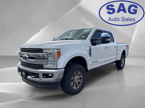 Used 2018 Ford F350 King Ranch w/ King Ranch Ultimate Package AWD/4WD image 5