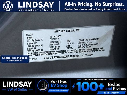 Used 2024 Tesla Model Y Long Range AWD/4WD image 30