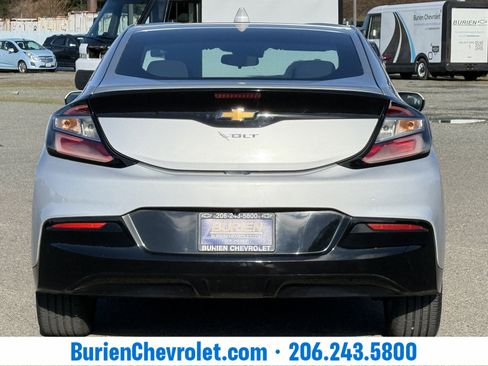 Used 2017 Chevrolet Volt LT image 4