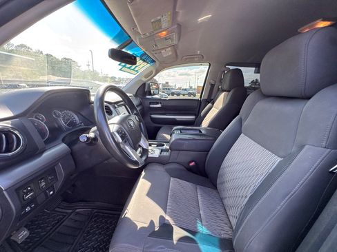 Used 2016 Toyota Tundra SR5 w/ SR5 Upgrade Package RWD image 12