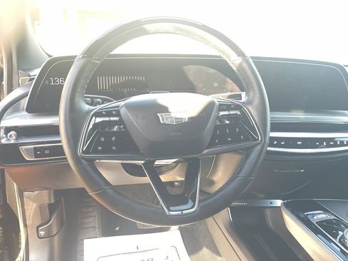 Used 2024 Cadillac Lyriq Luxury w/ LPO, Floor Liner Package image 17