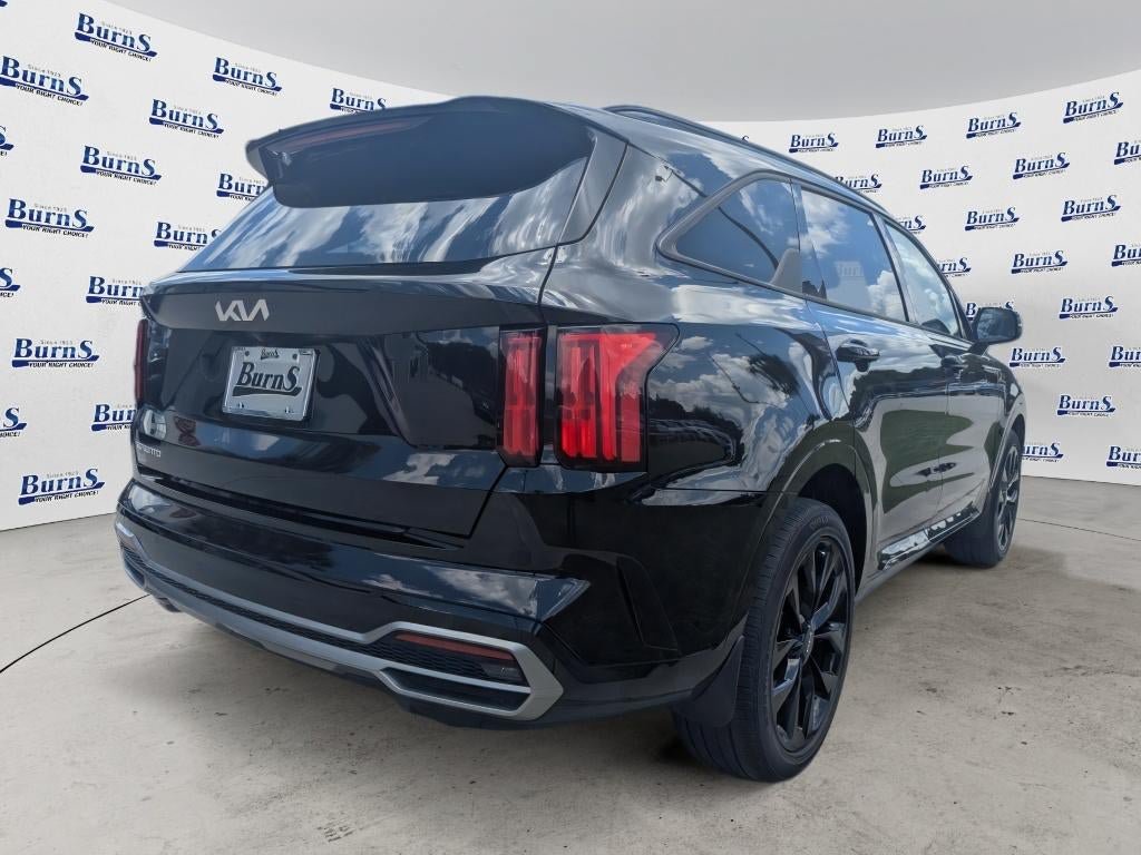 Used 2023 Kia Sorento SX FWD image 4