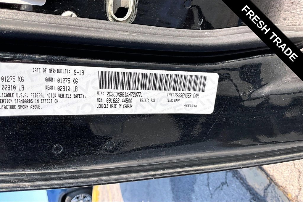 Used 2019 Dodge Charger SXT RWD image 18