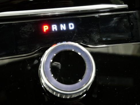 New 2025 Jeep Grand Cherokee Altitude image 24