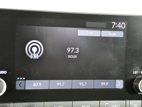 Certified 2024 Honda CR-V EX image 26