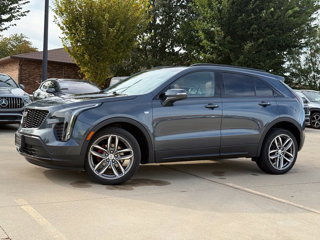 Used 2021 Cadillac XT4 Sport w/ Sun And Sound Package AWD/4WD image 6