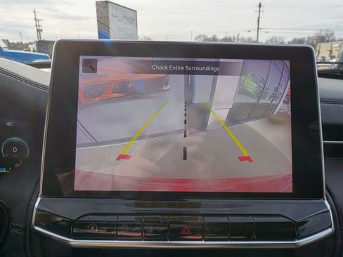 Used 2022 Jeep Compass Limited w/ (RED) Package image 28