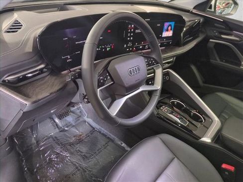 Certified 2025 Audi Q5 Premium Plus w/ Premium Plus image 10