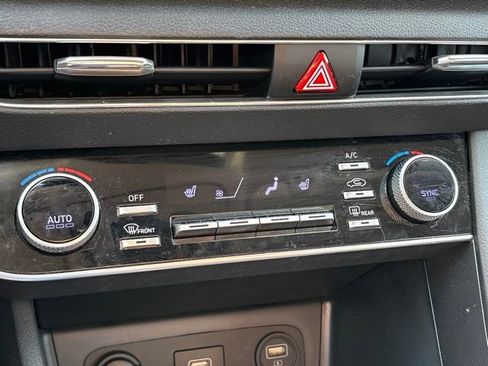 Used 2023 Hyundai Sonata SEL FWD image 12