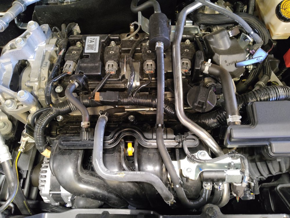 Used 2025 Nissan Kicks SV FWD image 30