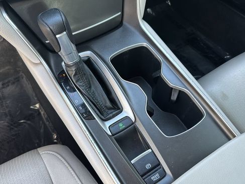 Used 2019 Honda Accord LX image 26
