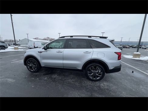 Used 2021 Kia Sorento SX Prestige image 5