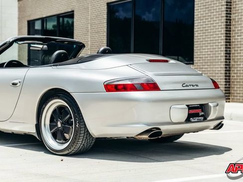 Used 2002 Porsche 911 Cabriolet image 39