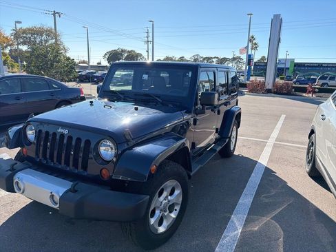 Used 2013 Jeep Wrangler Unlimited Sahara w/ Connectivity Group image 1