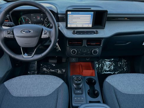 New 2024 Ford Maverick XLT w/ XLT Luxury Package FWD image 12