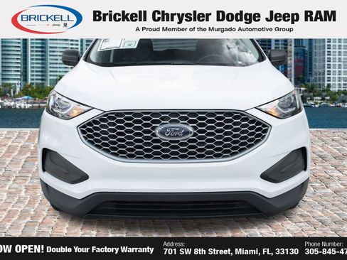 Used 2023 Ford Edge SE AWD/4WD image 3