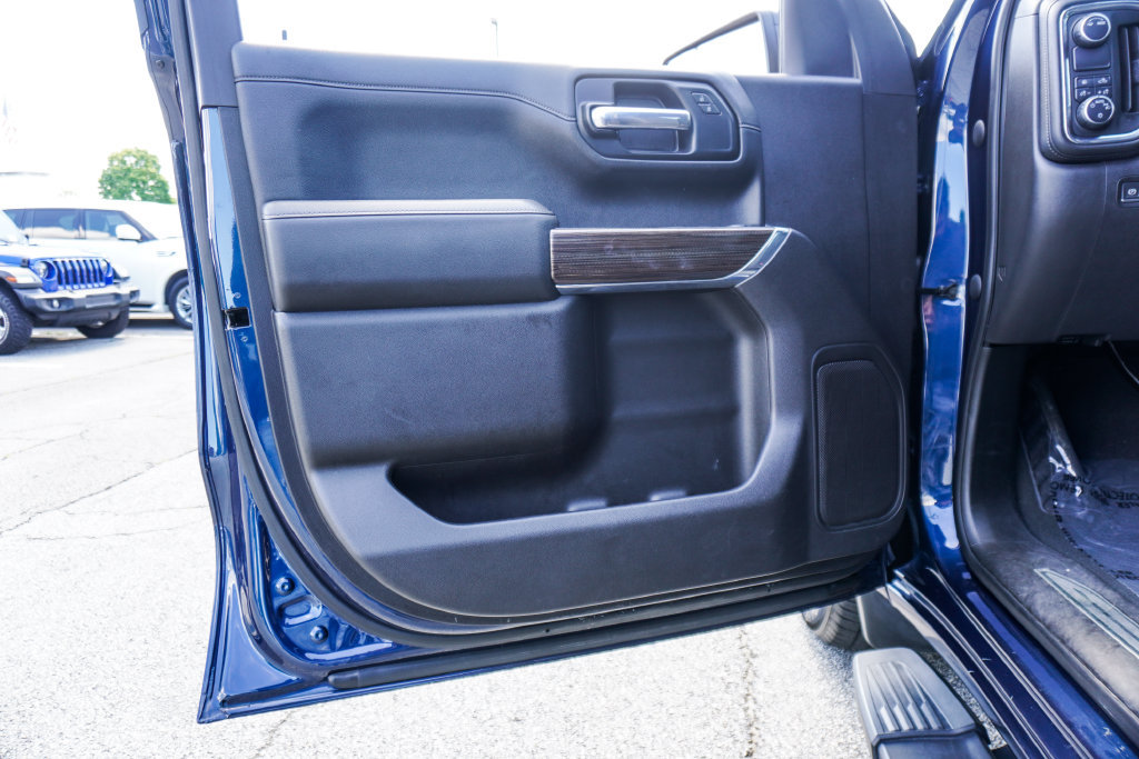 Used 2021 Chevrolet Silverado 1500 RST RWD image 17