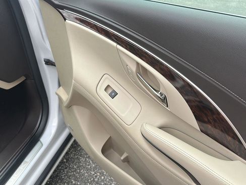Used 2015 Buick LaCrosse Premium w/ Driver Confidence Package #1 FWD image 9