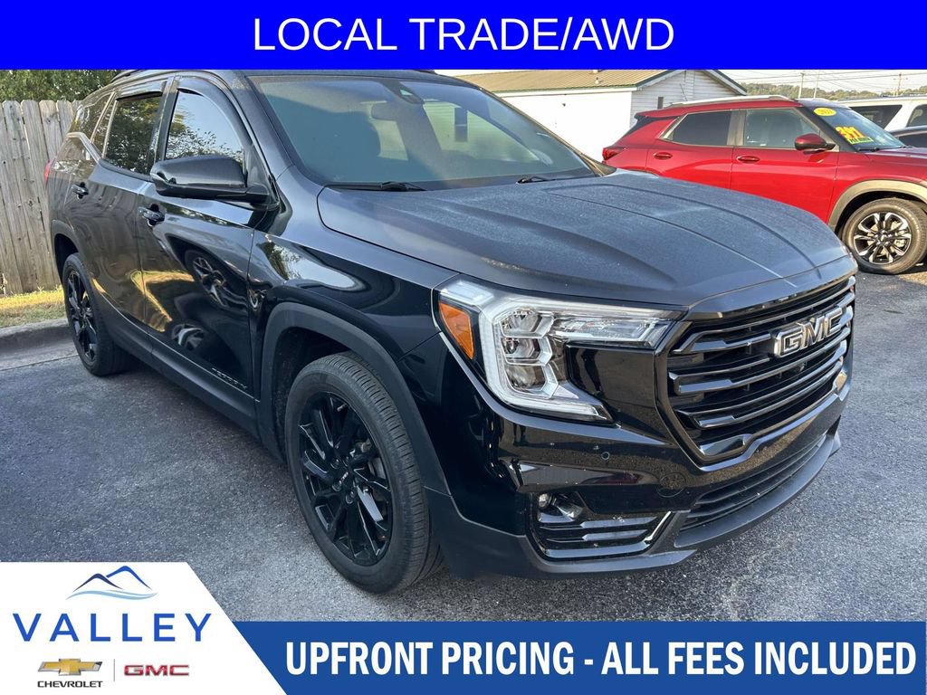 Used 2024 GMC Terrain SLT w/ Tech Package AWD/4WD image 1