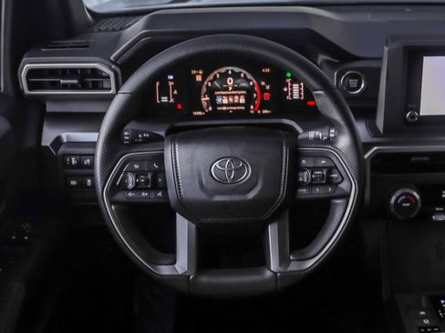 Certified 2025 Toyota 4Runner SR5 image 26