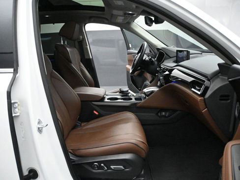 Certified 2023 Acura MDX SH-AWD w/ Advance Package image 16