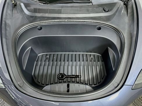 Used 2023 Tesla Model 3 Standard Range RWD image 33