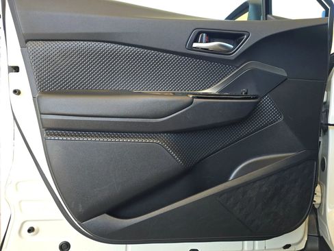 Used 2019 Toyota C-HR XLE image 21