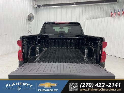 New 2025 Chevrolet Silverado 1500 Custom image 21