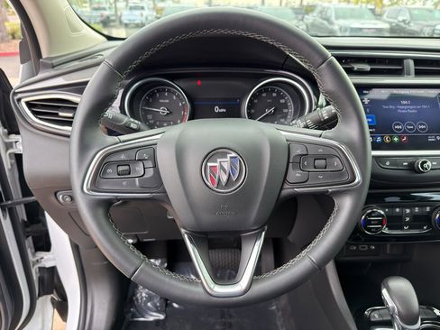 Used 2022 Buick Encore GX Select image 16