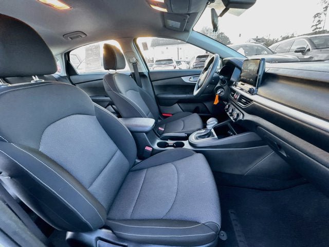 Certified 2023 Kia Forte LXS w/ LXS Technology Package FWD image 25