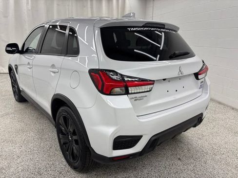 Used 2024 Mitsubishi Outlander Sport AWD image 3