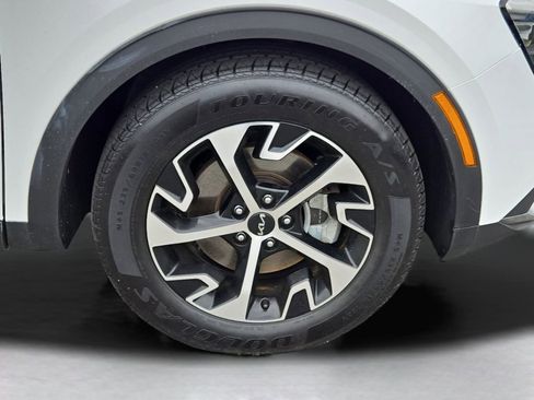 Used 2023 Kia Sportage EX image 32